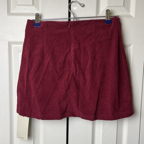 Halara Skirt Womens Small Red Corduroy Back Zip Athletic New - Picture 4 of 9